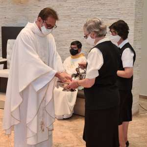 PROFISSÃO RELIGIOSA