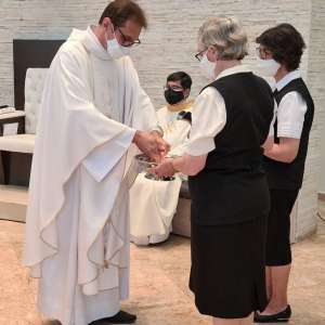 PROFISSÃO RELIGIOSA