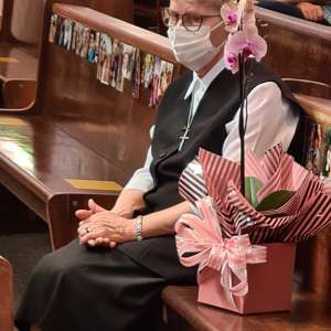 PROFISSÃO RELIGIOSA