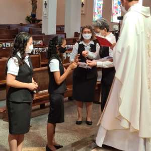 PROFISSÃO RELIGIOSA