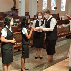 PROFISSÃO RELIGIOSA