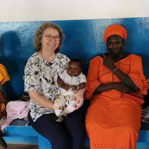 IRMÃ MARIA HELENA TEIXEIRA E IRMÃ ZILDA MARIA VIAJAM PARA A ÁFRICA