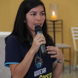 TRÍDUO EM PREPARAÇÃO À PROFISSÃO RELIGIOSA DA NOVIÇA KÊISE CABRAL