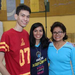 TRÍDUO EM PREPARAÇÃO À PROFISSÃO RELIGIOSA DA NOVIÇA KÊISE CABRAL