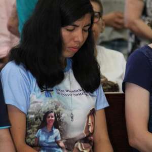 TRÍDUO EM PREPARAÇÃO À PROFISSÃO RELIGIOSA DA NOVIÇA KÊISE CABRAL