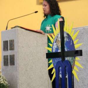 TRÍDUO EM PREPARAÇÃO À PROFISSÃO RELIGIOSA DA NOVIÇA KÊISE CABRAL