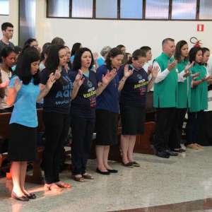 TRÍDUO EM PREPARAÇÃO À PROFISSÃO RELIGIOSA DA NOVIÇA KÊISE CABRAL