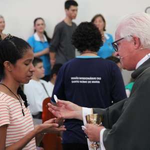 TRÍDUO EM PREPARAÇÃO À PROFISSÃO RELIGIOSA DA NOVIÇA KÊISE CABRAL