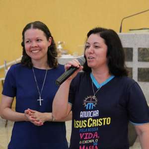 TRÍDUO EM PREPARAÇÃO À PROFISSÃO RELIGIOSA DA NOVIÇA KÊISE CABRAL