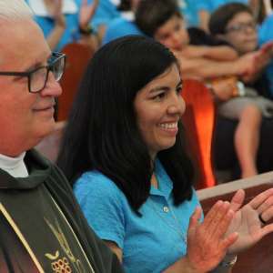 TRÍDUO EM PREPARAÇÃO À PROFISSÃO RELIGIOSA DA NOVIÇA KÊISE CABRAL