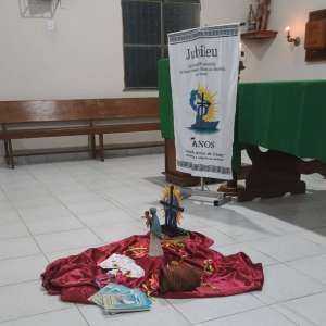 TRÍDUO EM PREPARAÇÃO PARA OS VOTOS DEFINITIVOS DA IRMÃ MARIA DO SOCORRO