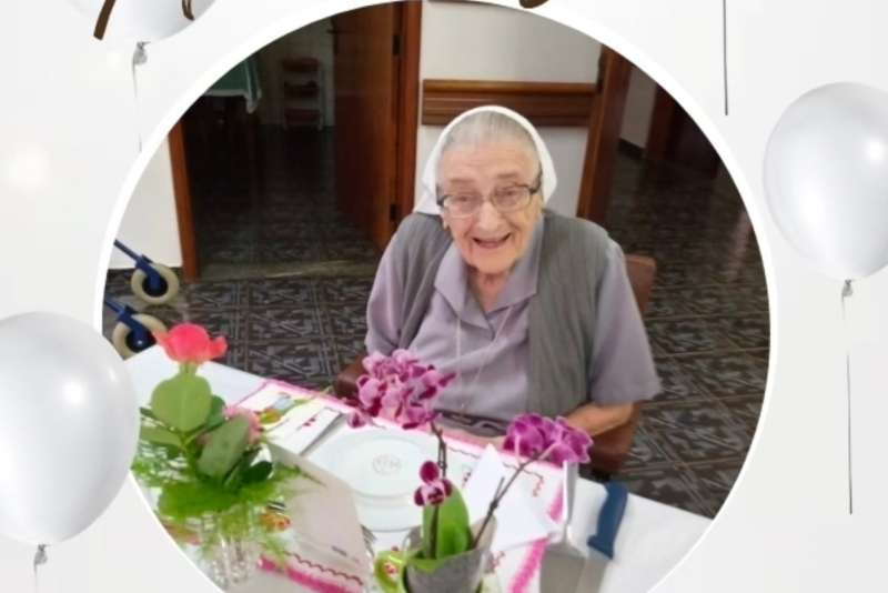 ANIVERSÁRIO DE 101 ANOS DE VIDA DA IRMÃ M. JOHANNITA