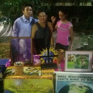 COMUNIDADE MARIA,  MÃE DA IGREJA, ACOLHE DUAS ASPIRANTES