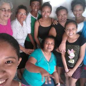 COMUNIDADE MARIA,  MÃE DA IGREJA, ACOLHE DUAS ASPIRANTES